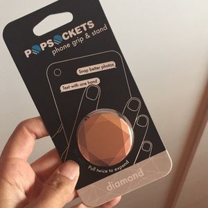 BNWT Rose Gold Diamond popsocket